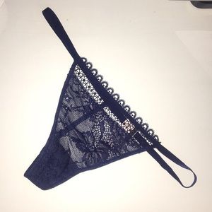 Victoria's Secret Intimates & Sleepwear - Very Sexy V string Panty Victoria's Secret Intimates & Sleepwear - Very Sexy V string Panty